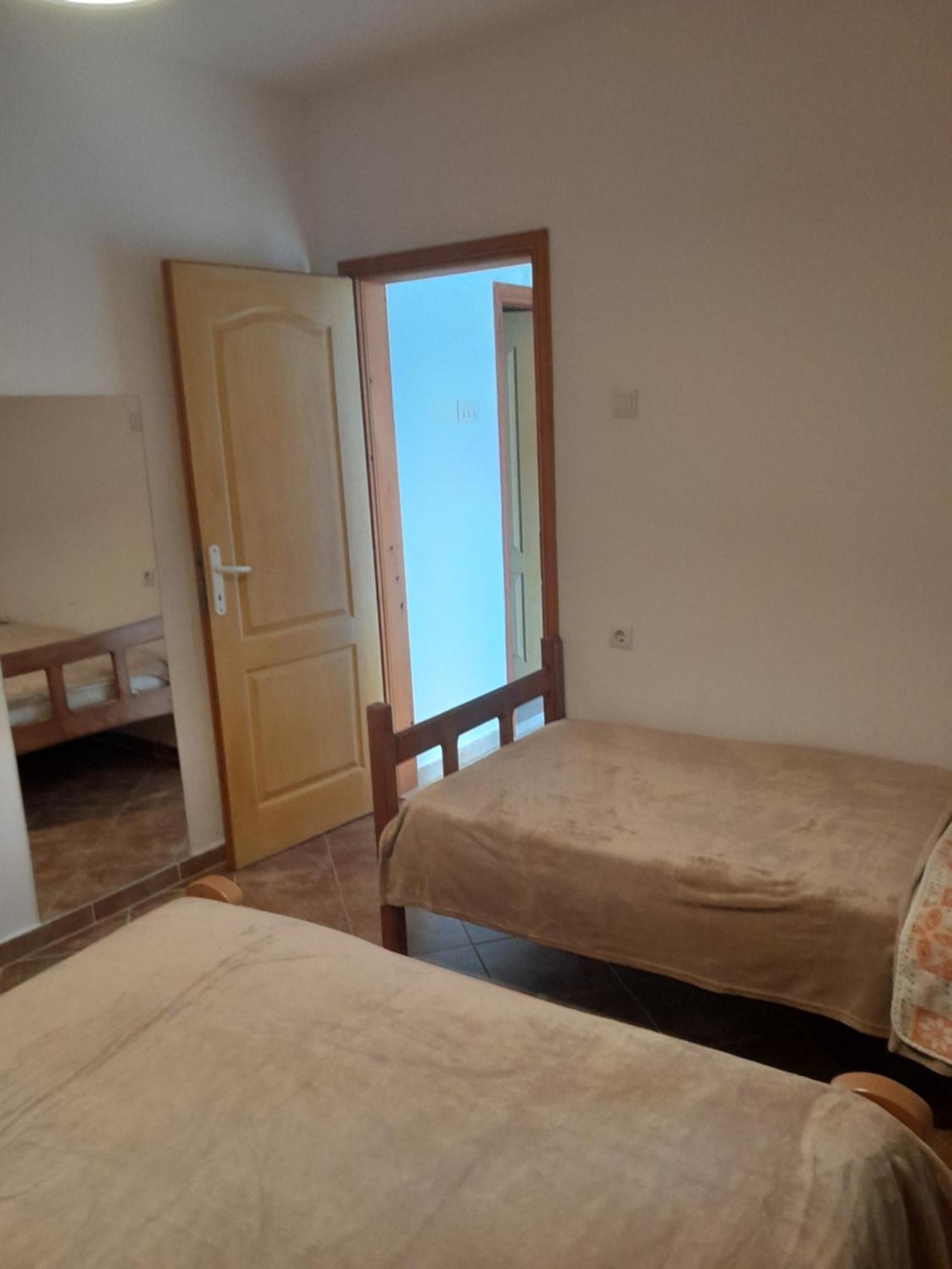 Apartment Jelaca Herceg Novi Zewnętrze zdjęcie